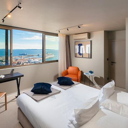 Royal Suites-Sky Сплит Екстериор снимка